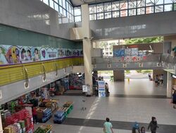 Elias Mall (D18), Retail #554822261